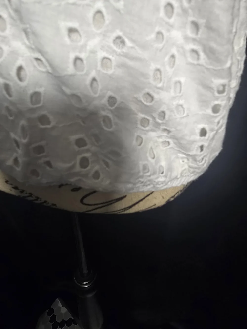 Solitaire Blouse - Picture 3 of 8